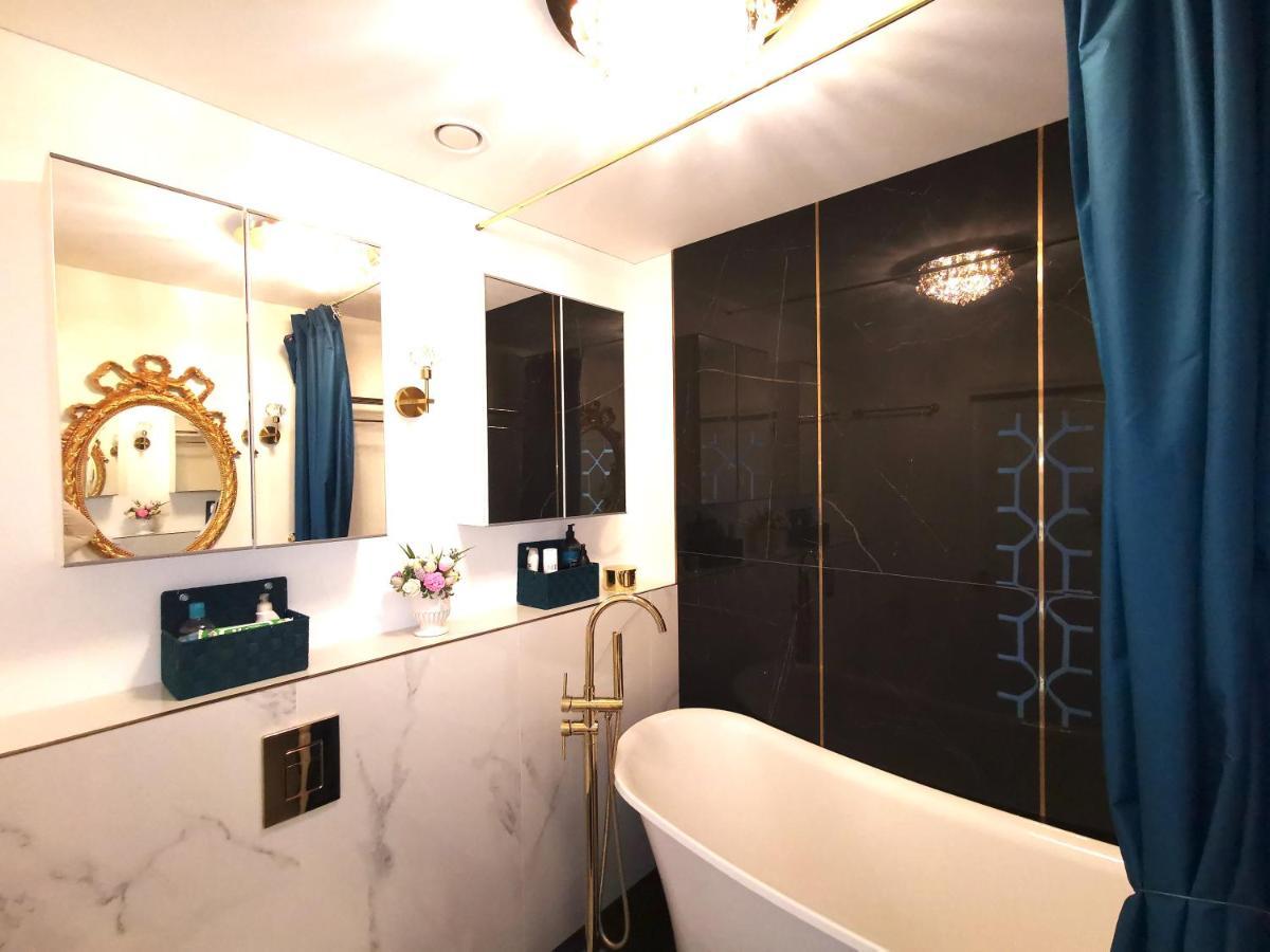 Luxury Penthouse With Large Terrace & Panoramic Old Town View Apartment Vilnius Luaran gambar